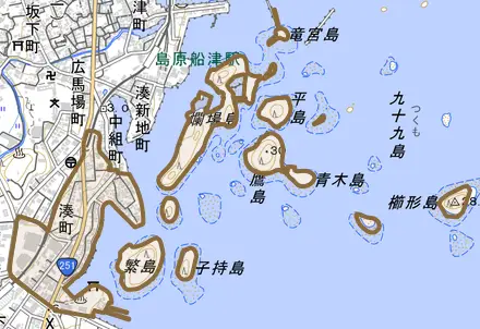 湊町とその周辺の地図。町の範囲を重ねている