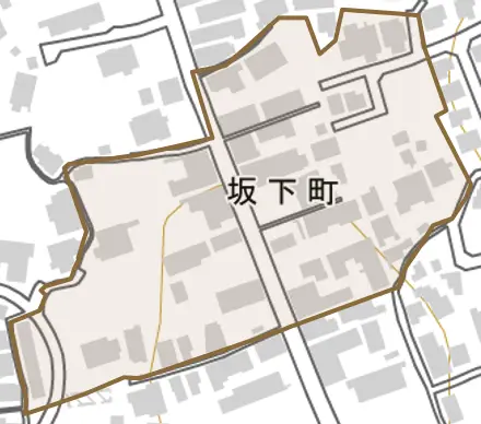坂下町とその周辺の地図。町の範囲を重ねている
