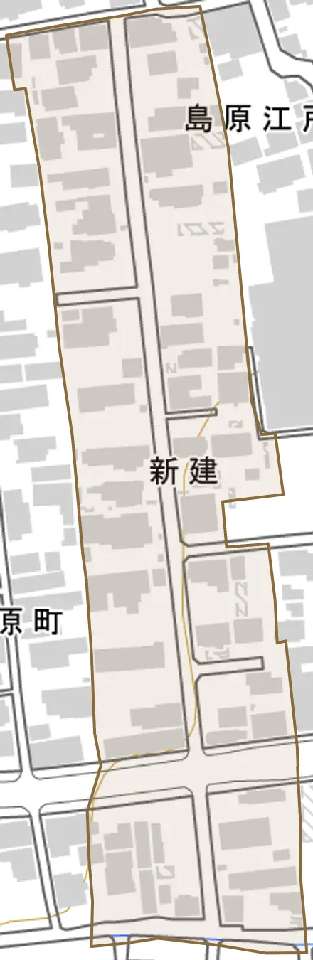 新建とその周辺の地図。町の範囲を重ねている
