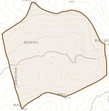 厳原町内山とその周辺の地図。町の範囲を重ねている