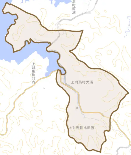 上対馬町大浦とその周辺の地図。町の範囲を重ねている