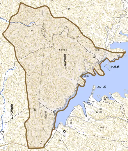 豊玉町鑓川とその周辺の地図。町の範囲を重ねている