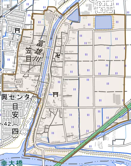大字笠目とその周辺の地図。町の範囲を重ねている