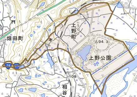 上野町とその周辺の地図。町の範囲を重ねている
