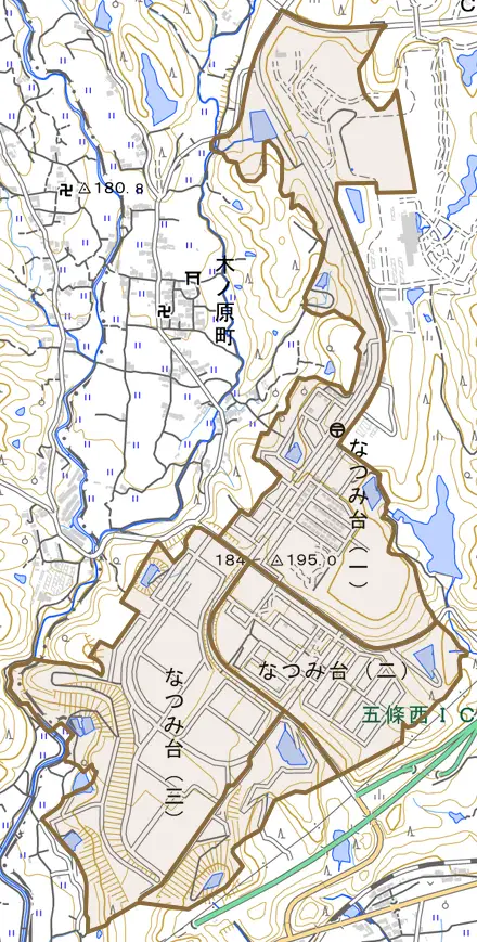なつみ台とその周辺の地図。町の範囲を重ねている