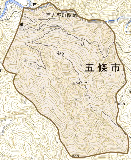 西吉野町陰地とその周辺の地図。町の範囲を重ねている