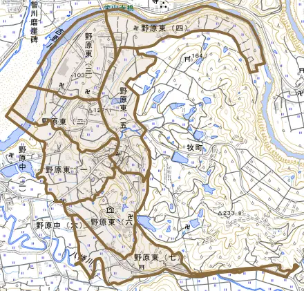 野原東とその周辺の地図。町の範囲を重ねている