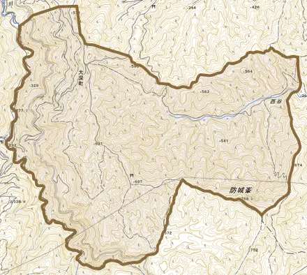 大深町とその周辺の地図。町の範囲を重ねている