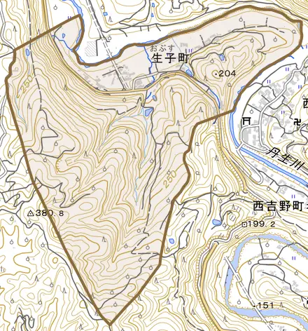 生子町とその周辺の地図。町の範囲を重ねている