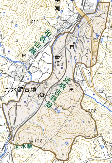 大字奉膳とその周辺の地図。町の範囲を重ねている