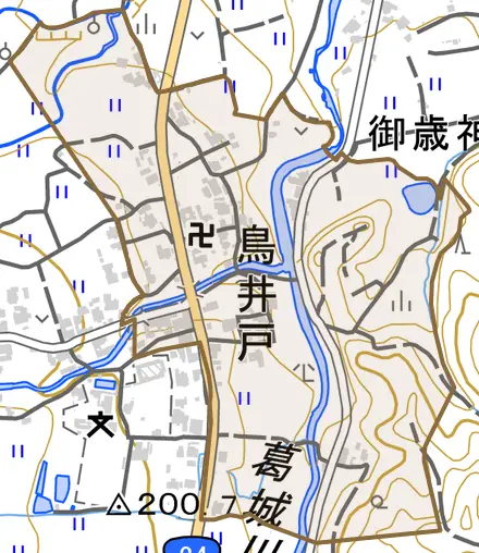 大字鳥井戸とその周辺の地図。町の範囲を重ねている
