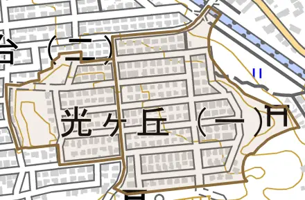 光ヶ丘とその周辺の地図。町の範囲を重ねている