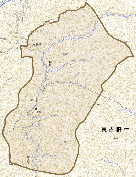 大字谷尻とその周辺の地図。町の範囲を重ねている