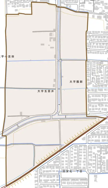 大字服部とその周辺の地図。町の範囲を重ねている