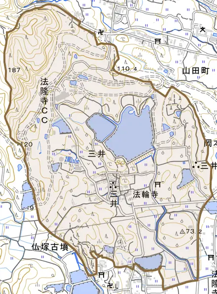 大字三井とその周辺の地図。町の範囲を重ねている