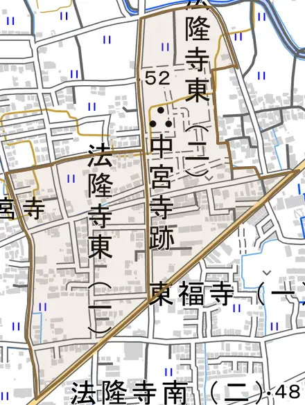 法隆寺東とその周辺の地図。町の範囲を重ねている