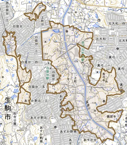 上町とその周辺の地図。町の範囲を重ねている