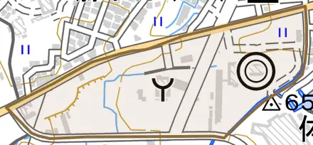本町とその周辺の地図。町の範囲を重ねている
