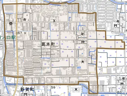 葛本町とその周辺の地図。町の範囲を重ねている