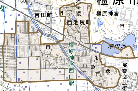 西池尻町とその周辺の地図。町の範囲を重ねている