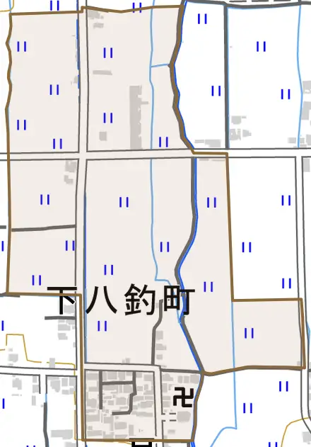 下八釣町とその周辺の地図。町の範囲を重ねている