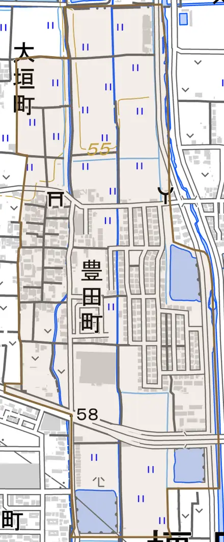 豊田町とその周辺の地図。町の範囲を重ねている