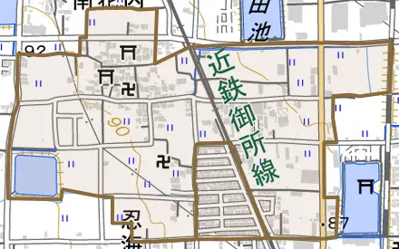 南花内とその周辺の地図。町の範囲を重ねている