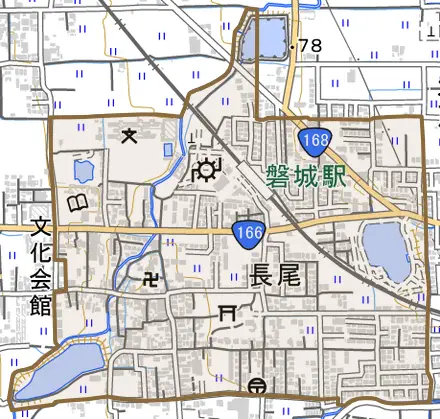 長尾とその周辺の地図。町の範囲を重ねている