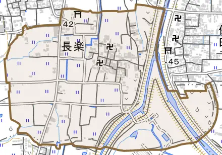 大字長楽とその周辺の地図。町の範囲を重ねている