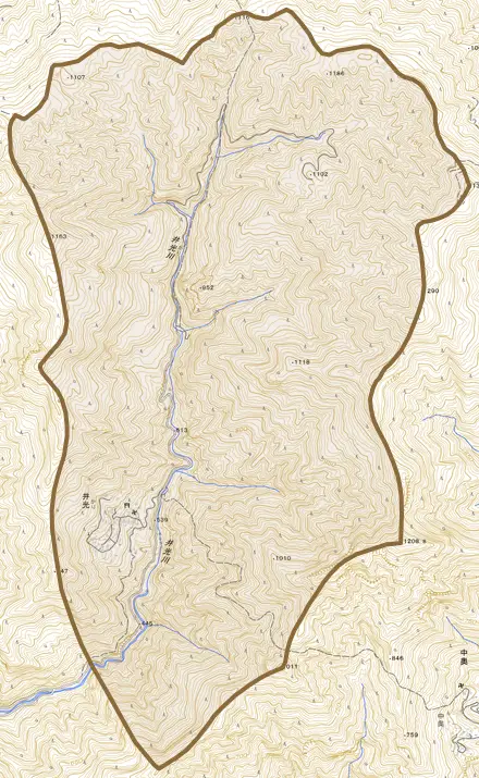 大字井光とその周辺の地図。町の範囲を重ねている