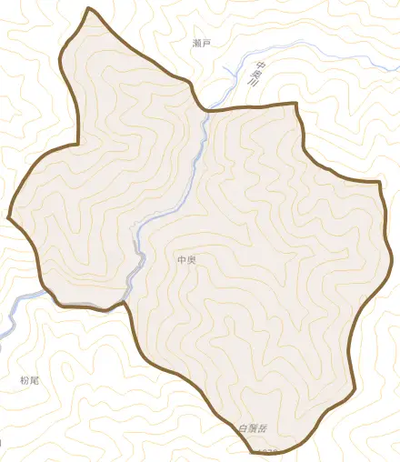 大字中奥とその周辺の地図。町の範囲を重ねている