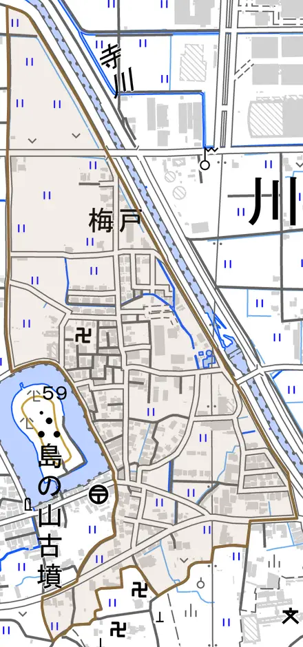 大字梅戸とその周辺の地図。町の範囲を重ねている