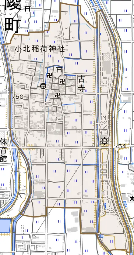 大字古寺とその周辺の地図。町の範囲を重ねている