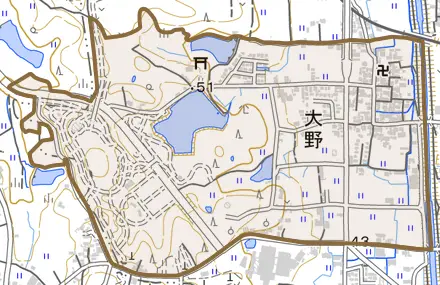 大字大野とその周辺の地図。町の範囲を重ねている