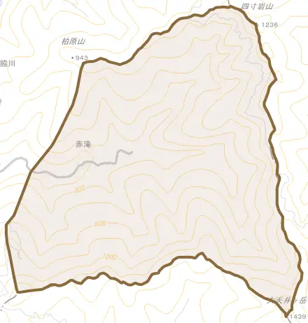 大字赤滝とその周辺の地図。町の範囲を重ねている