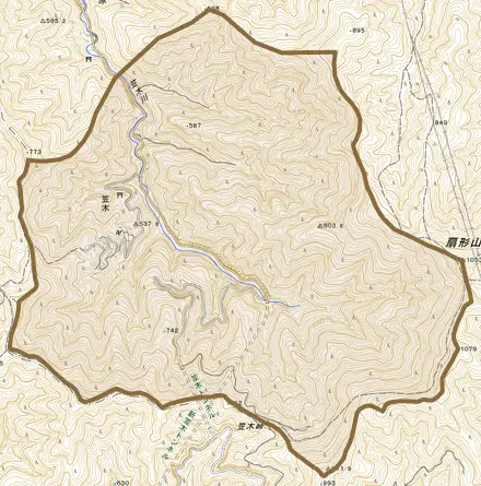 大字笠木とその周辺の地図。町の範囲を重ねている