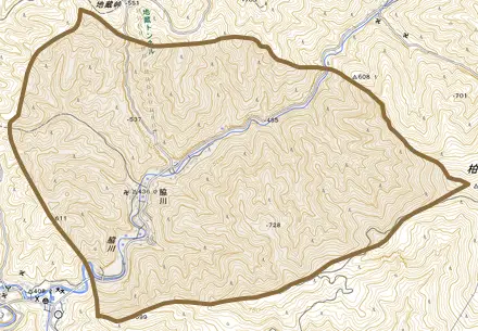 大字脇川とその周辺の地図。町の範囲を重ねている