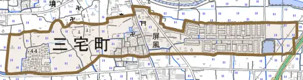 大字屏風とその周辺の地図。町の範囲を重ねている