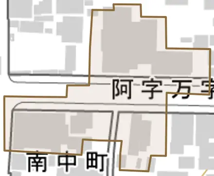 阿字万字町とその周辺の地図。町の範囲を重ねている