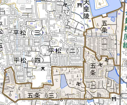 五条とその周辺の地図。町の範囲を重ねている