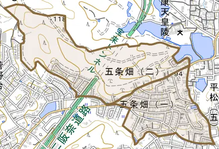 五条畑とその周辺の地図。町の範囲を重ねている