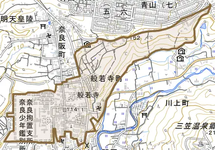 般若寺町とその周辺の地図。町の範囲を重ねている