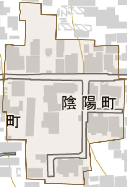 陰陽町とその周辺の地図。町の範囲を重ねている