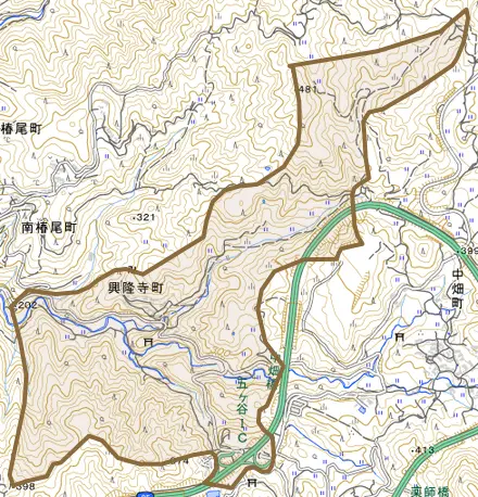 興隆寺町とその周辺の地図。町の範囲を重ねている