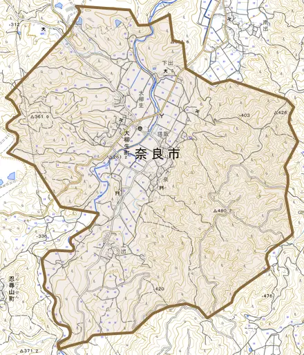 大柳生町とその周辺の地図。町の範囲を重ねている