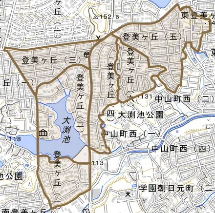 登美ヶ丘とその周辺の地図。町の範囲を重ねている