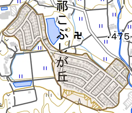 都祁こぶしが丘とその周辺の地図。町の範囲を重ねている