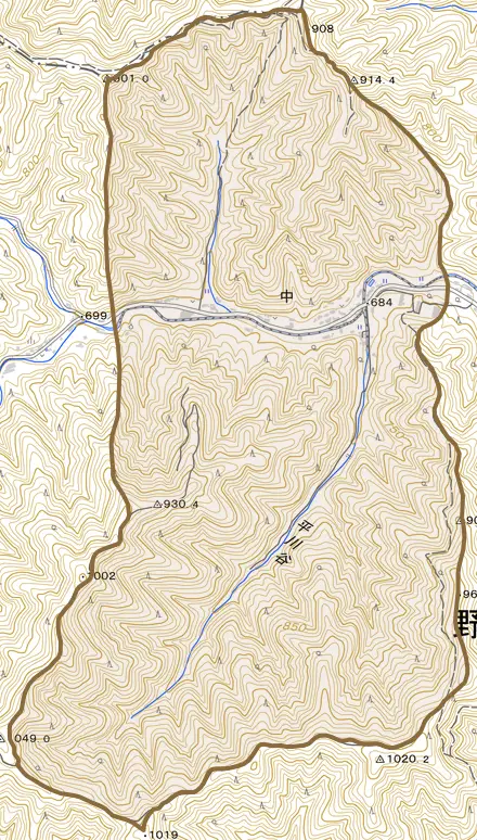大字中とその周辺の地図。町の範囲を重ねている