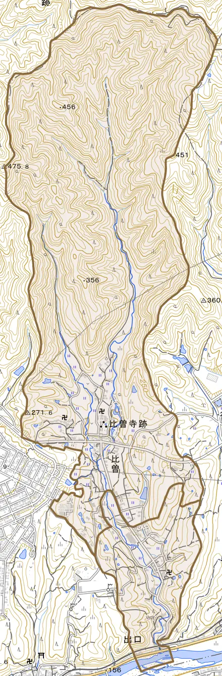 大字比曽とその周辺の地図。町の範囲を重ねている