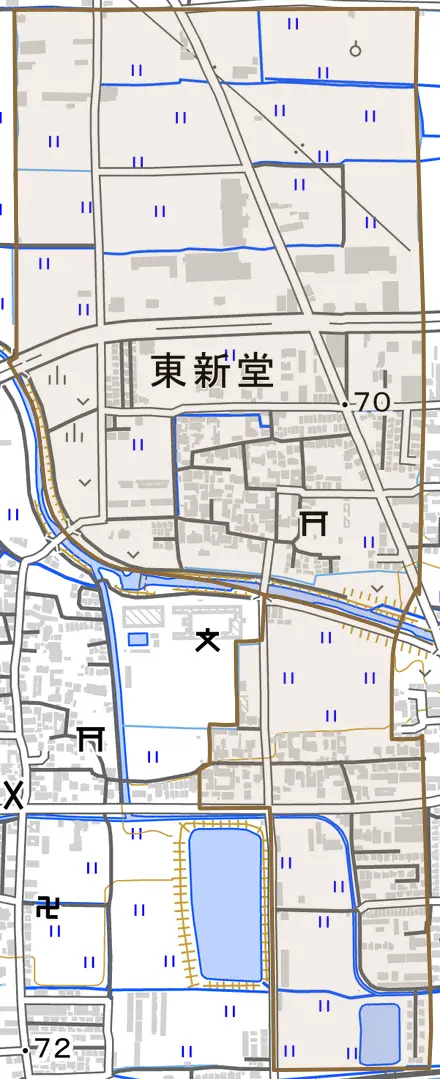 大字東新堂とその周辺の地図。町の範囲を重ねている
